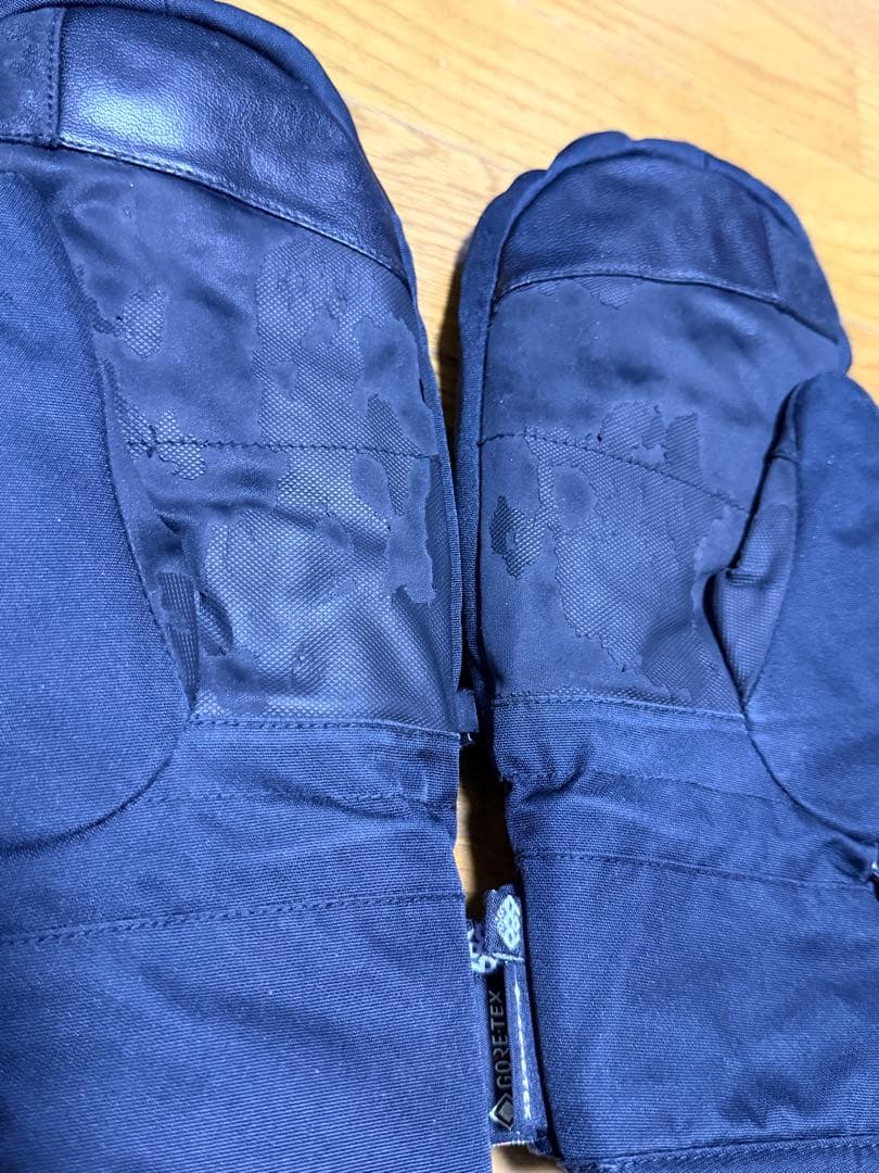 【BURTON ANALOG 】スノーボードウェア XL 上下セット 手袋付き