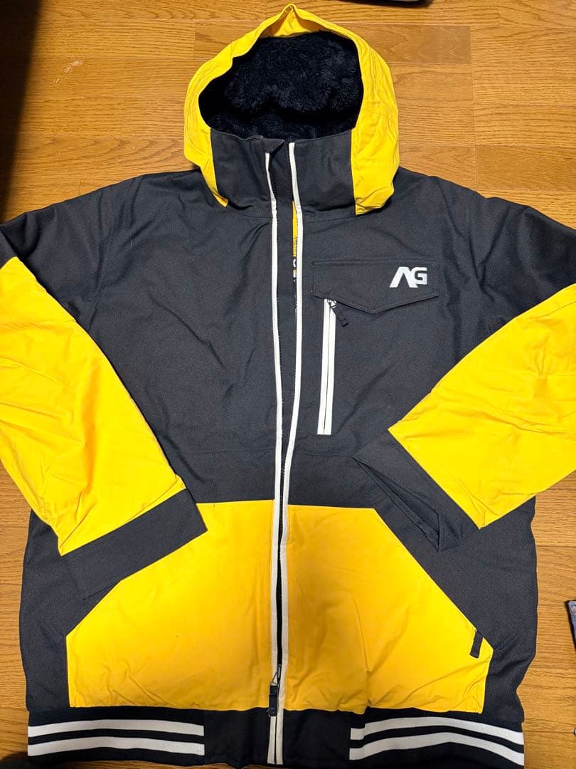 【BURTON ANALOG 】スノーボードウェア XL 上下セット 手袋付き