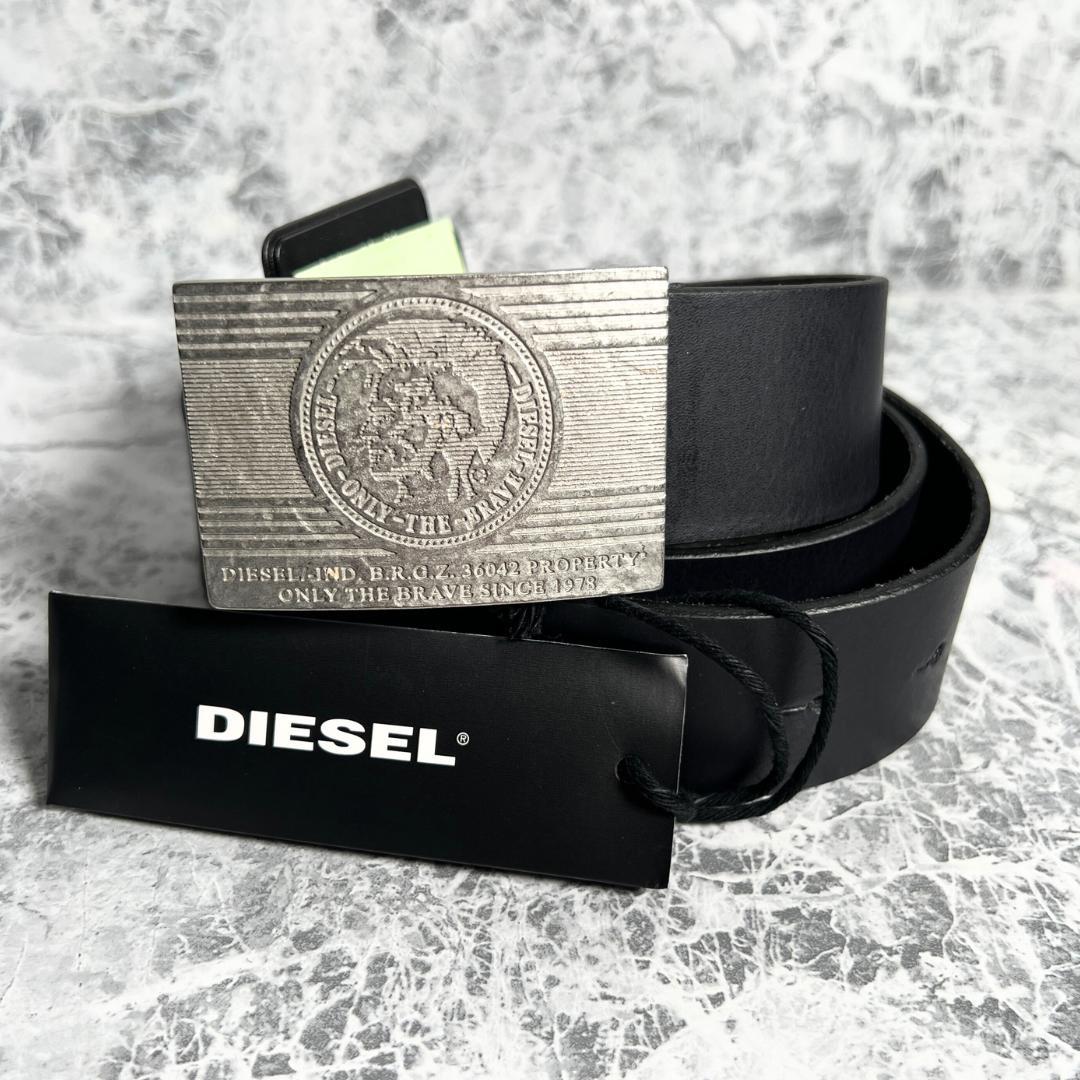 DIESEL ブラックレザーベルト メタルバックル 牛革