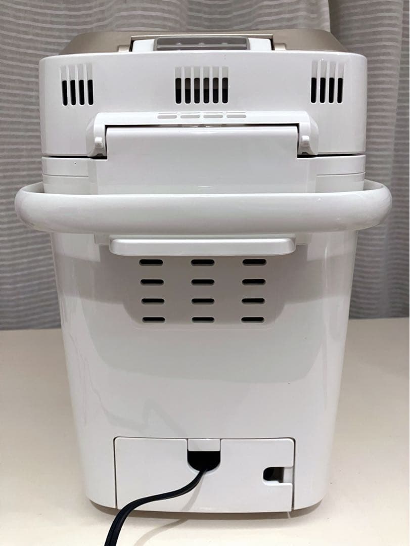 【極美品】未使用品　パナソニック　ホームベーカリーSD-BMS104　2011年