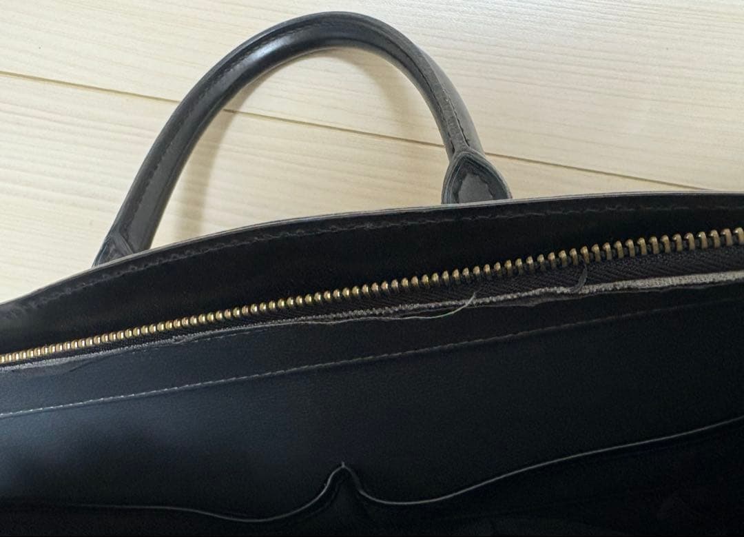 ★美品★LVルイヴィトン　ハンドバッグ　リヴィエラ　ノワール　エピレザー