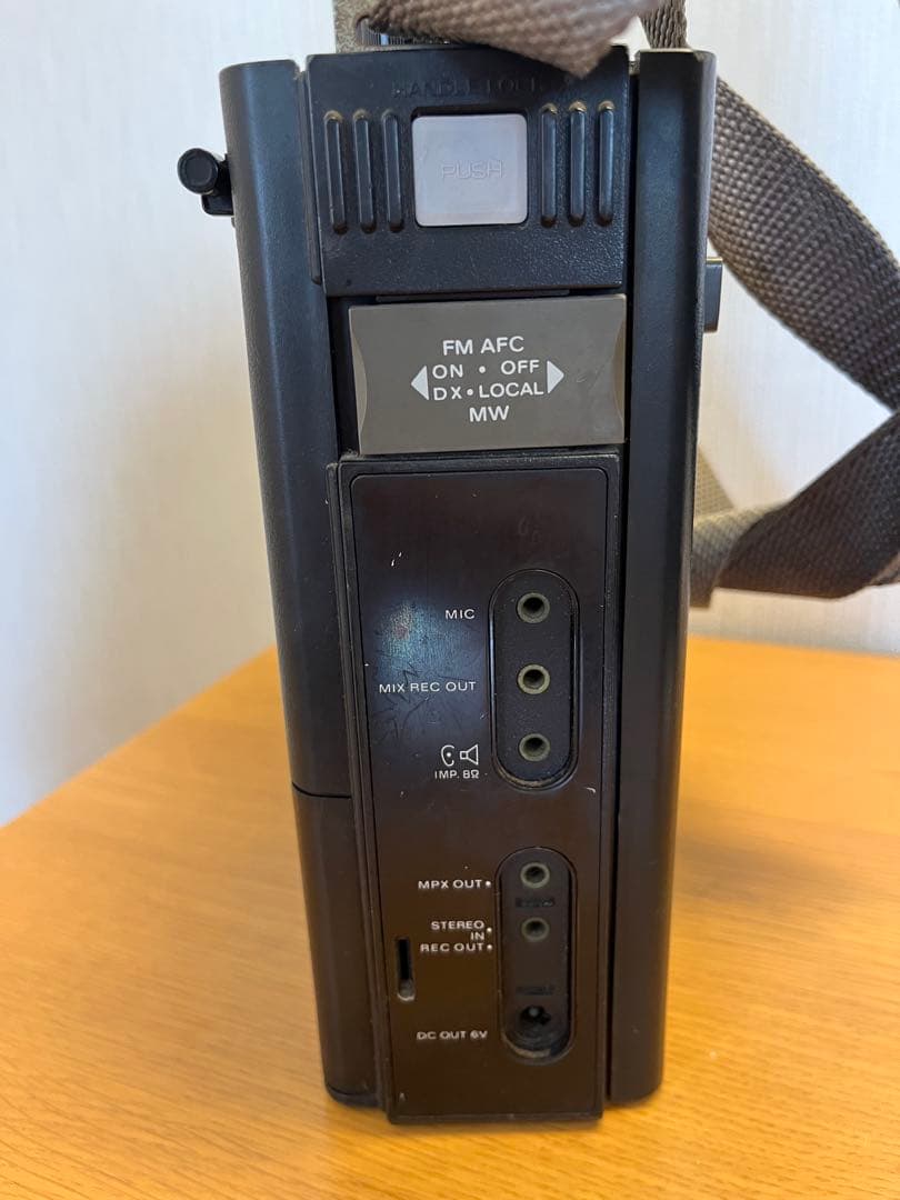 National Panasonic クーガ　 RF-888 3バンドラジオ