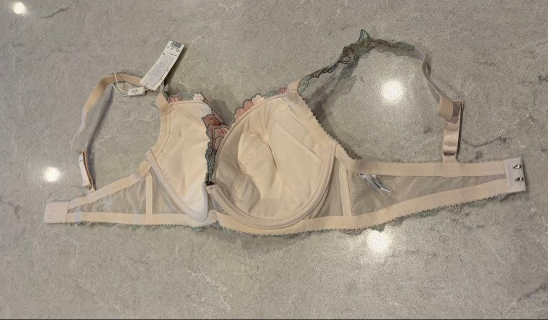 専新品　ワコール　Trefle トレフル　ブラジャー　ショーツ　セット