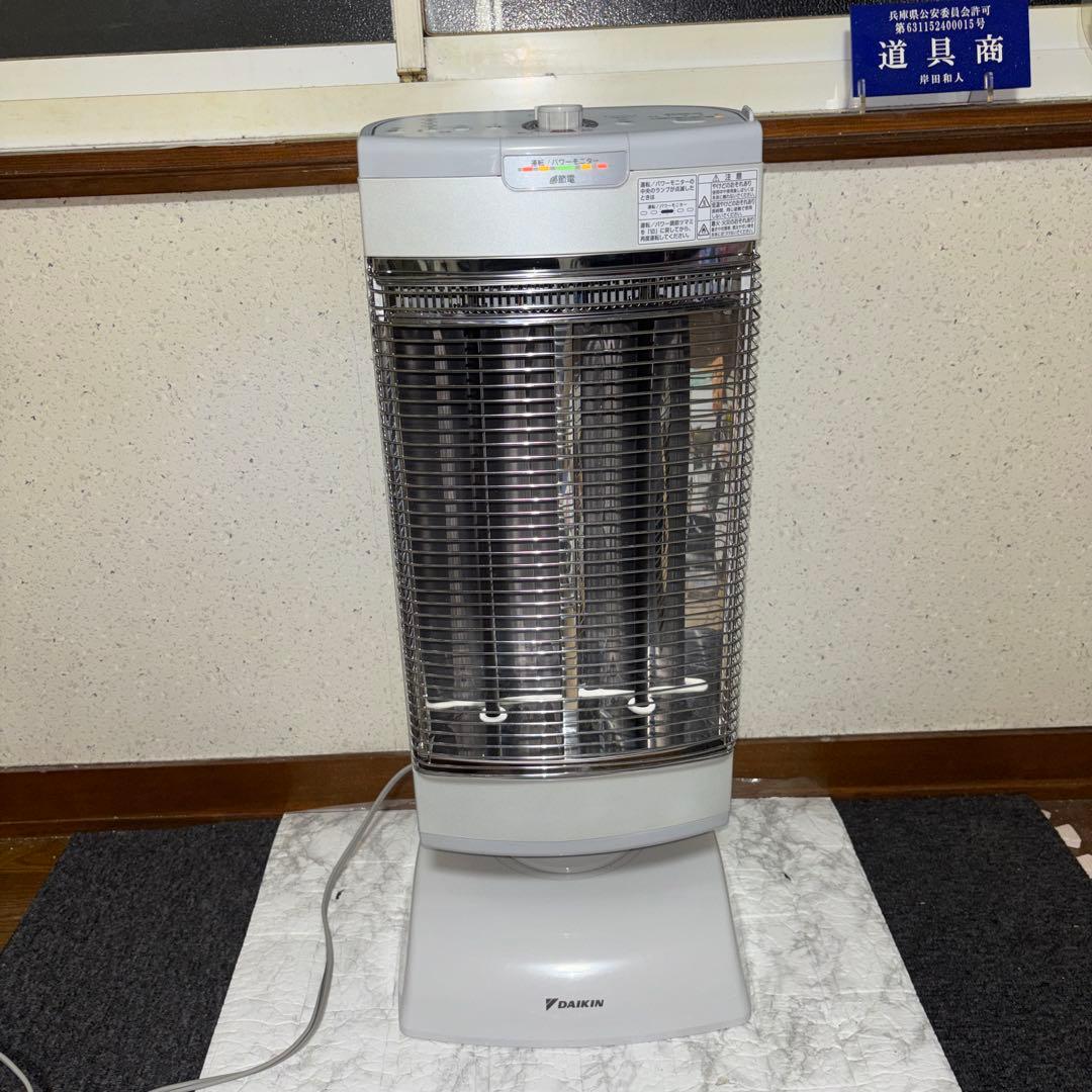 【2015年製】DAIKINセラムヒート　ERFT11SS-W