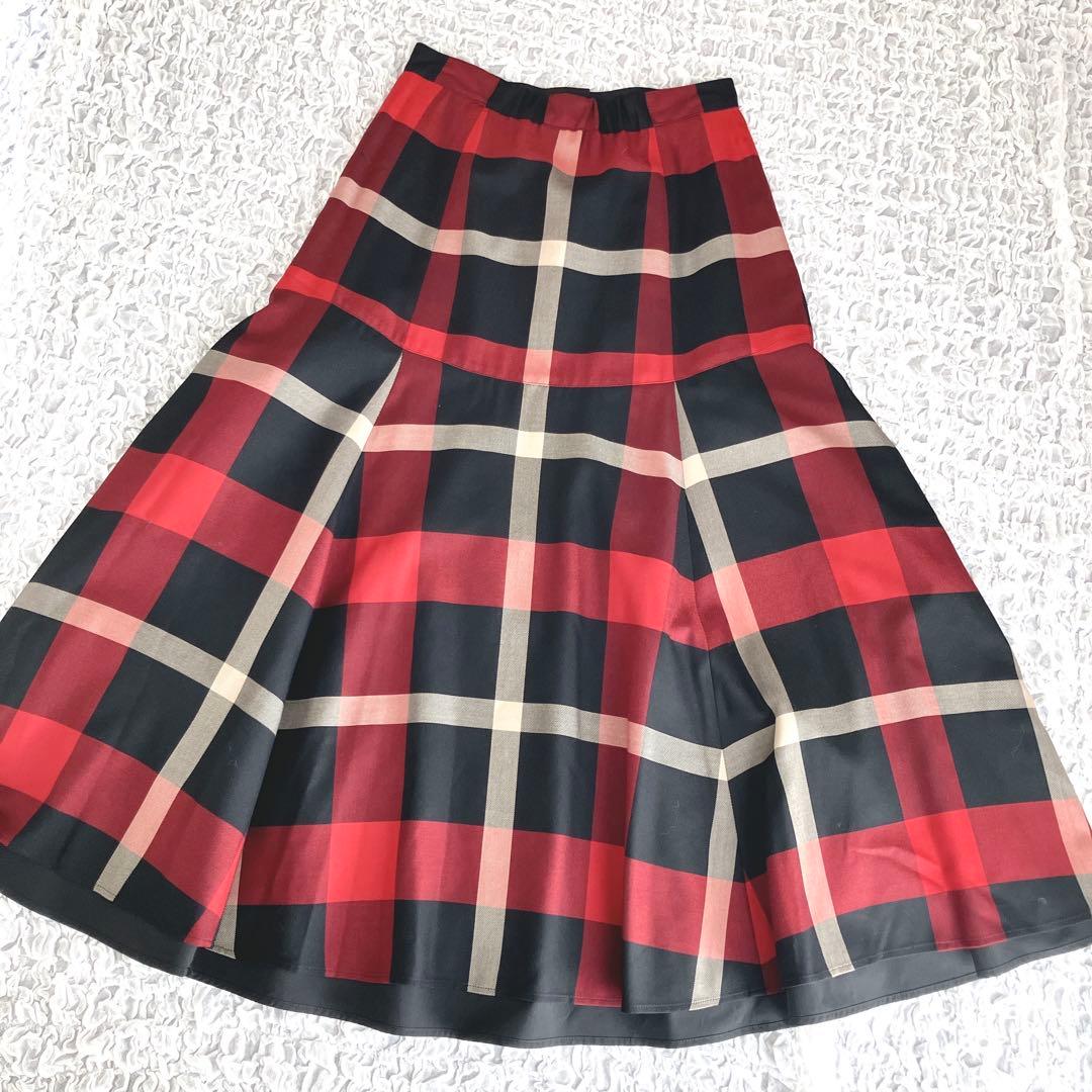 新品タグ付　完売　【Blue Lab:EZUMi】マットストレッチタフタスカート