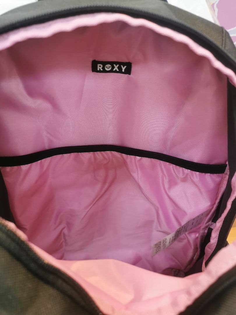 雑誌にも掲載✨ROXY限定リュック✨