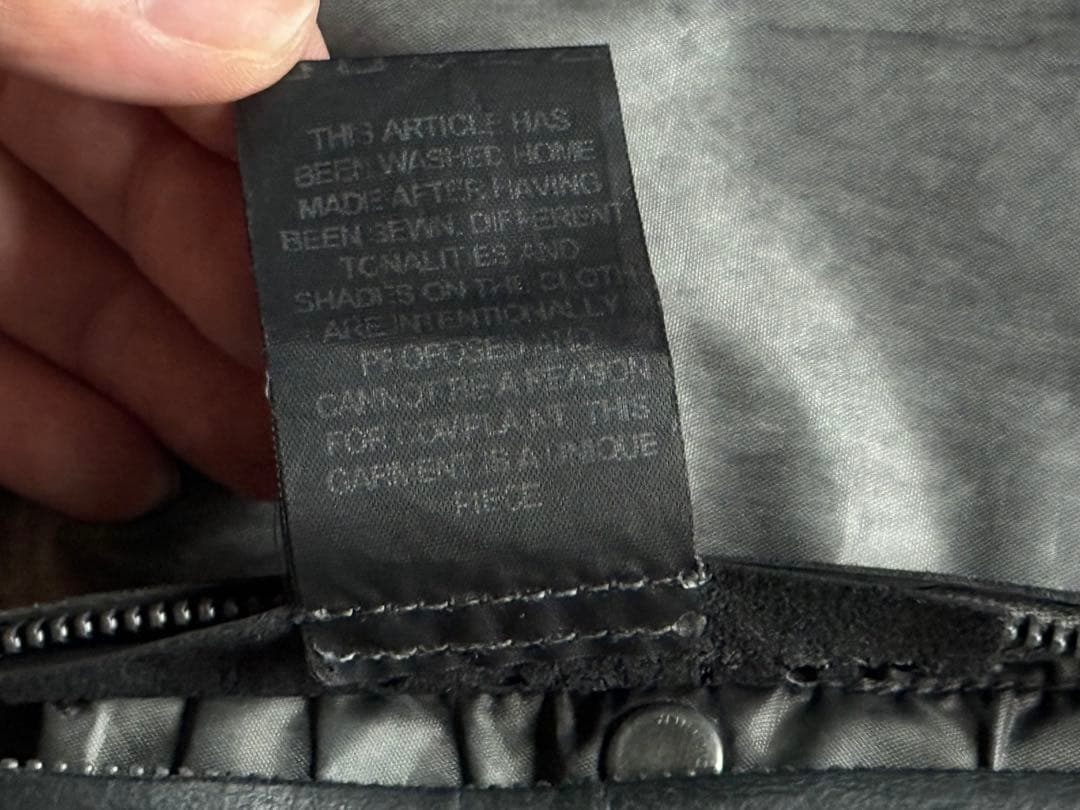 ISAAC SELLAM/リフレクティブ コールドダイ リバーシブルコート