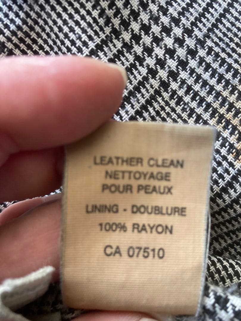 ブラックレザー ジャケット（GIORGIO ARMANI）