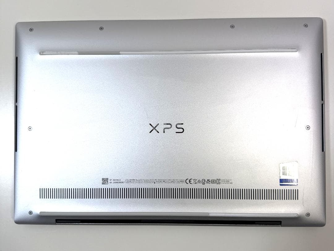 Dell XPS 13 9300 プラチナ