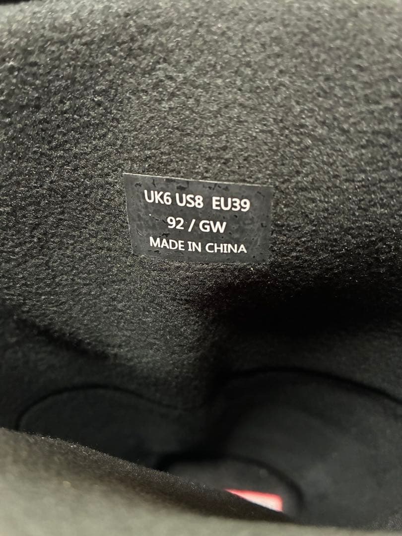 【新品未使用】HUNTER ブラック ロングブーツ　キルティング　脚細効果