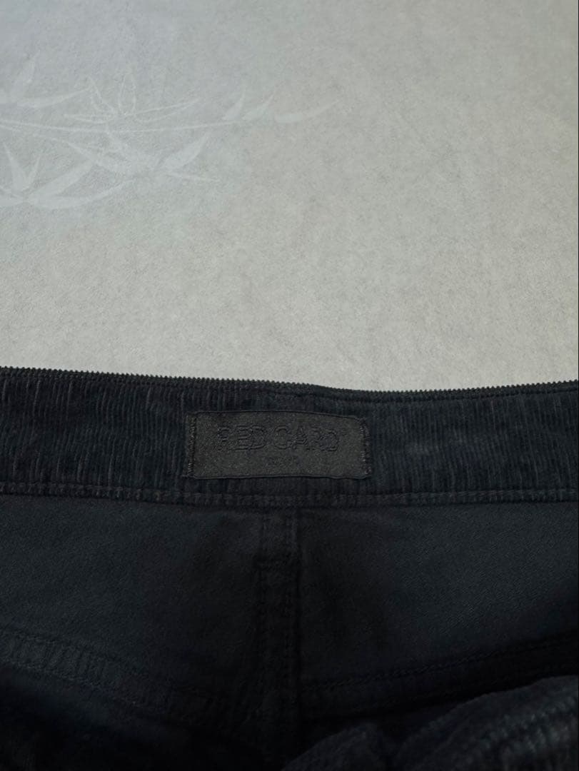 明日投稿削除新品 RED CARD Flare 24 ブラック　ベロア