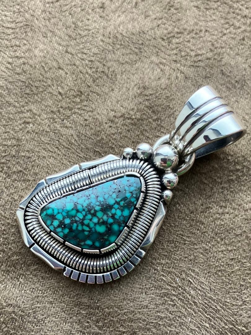 TAKEOウィルバンデバー　ネックレス　ペンダント　ウィルヴァンデバー