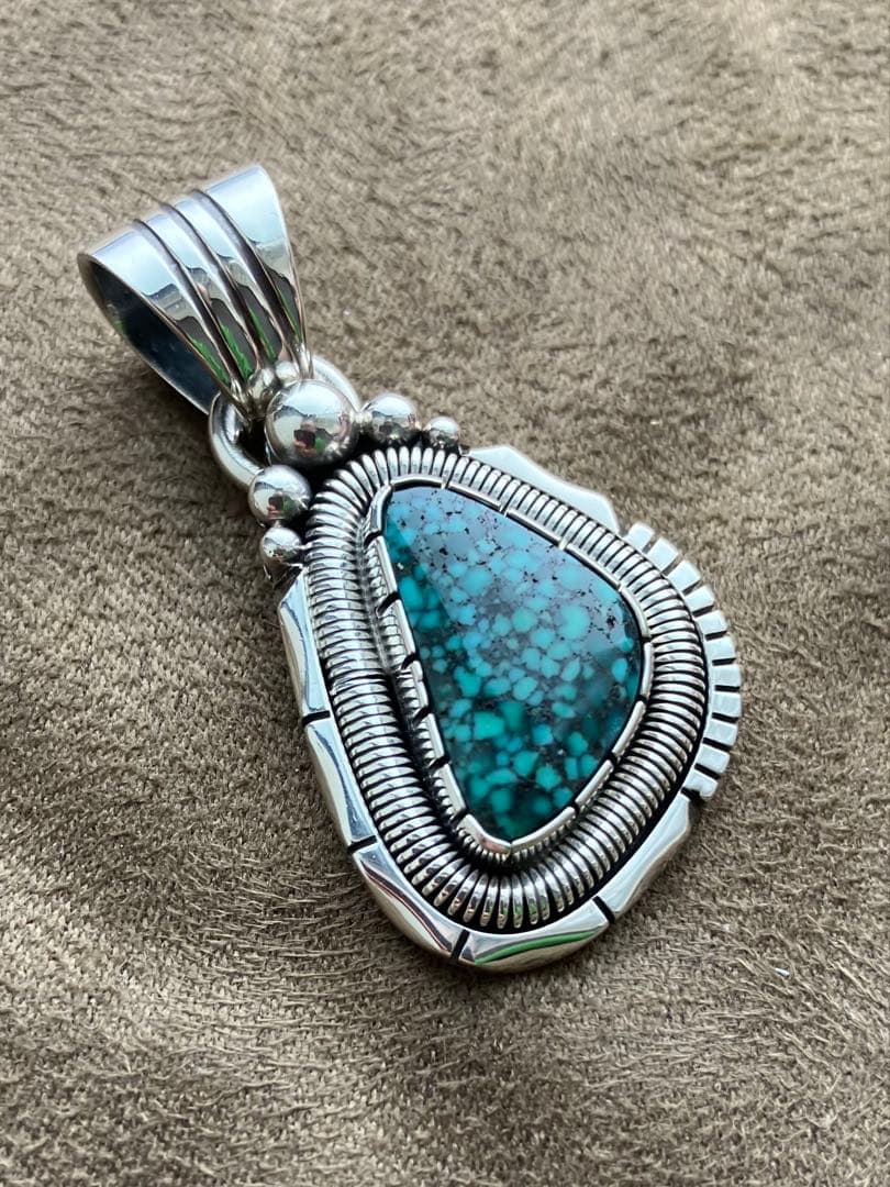 TAKEOウィルバンデバー　ネックレス　ペンダント　ウィルヴァンデバー