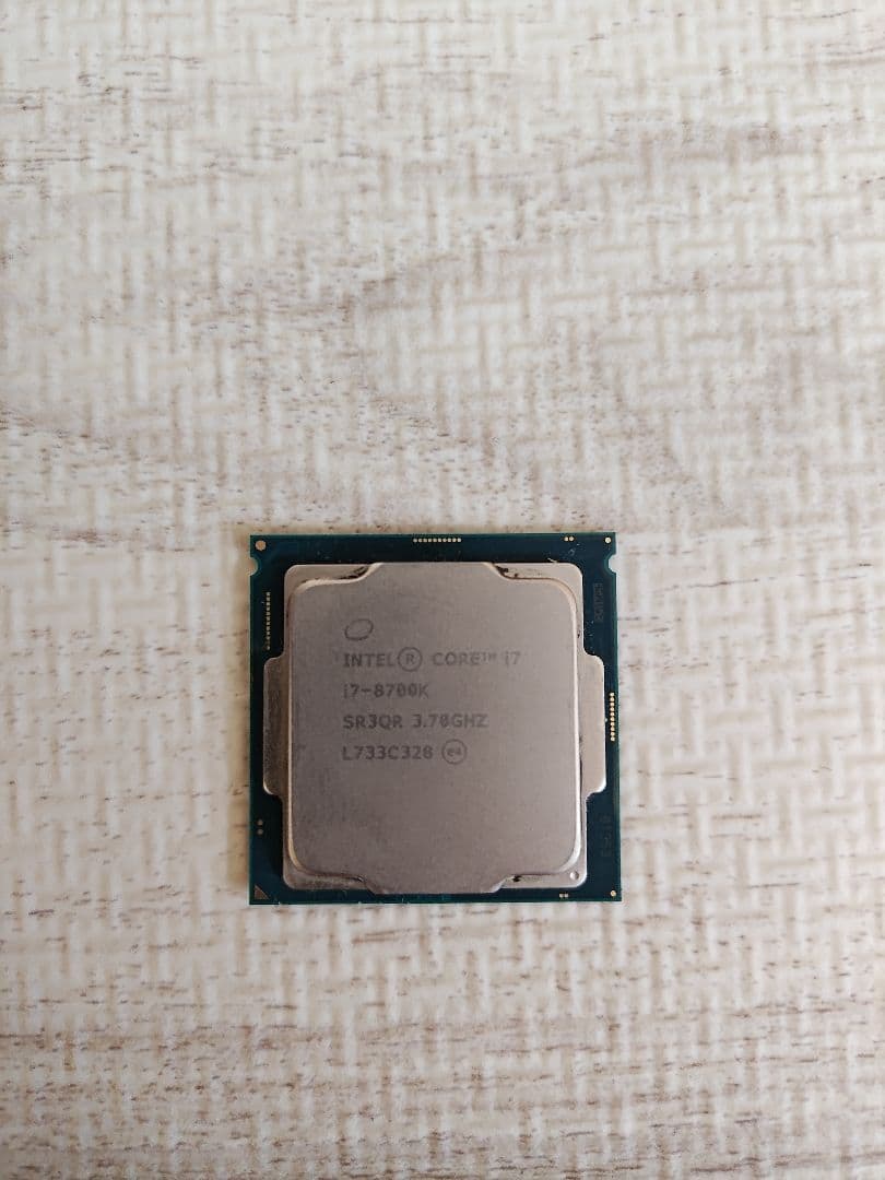 【動作確認済】Intel Core i7-8700K CPU