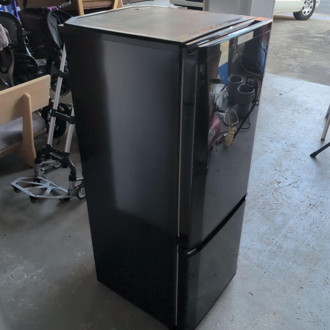 送料込み★三菱 146L 冷蔵庫2017年 【MR-P15A-B】