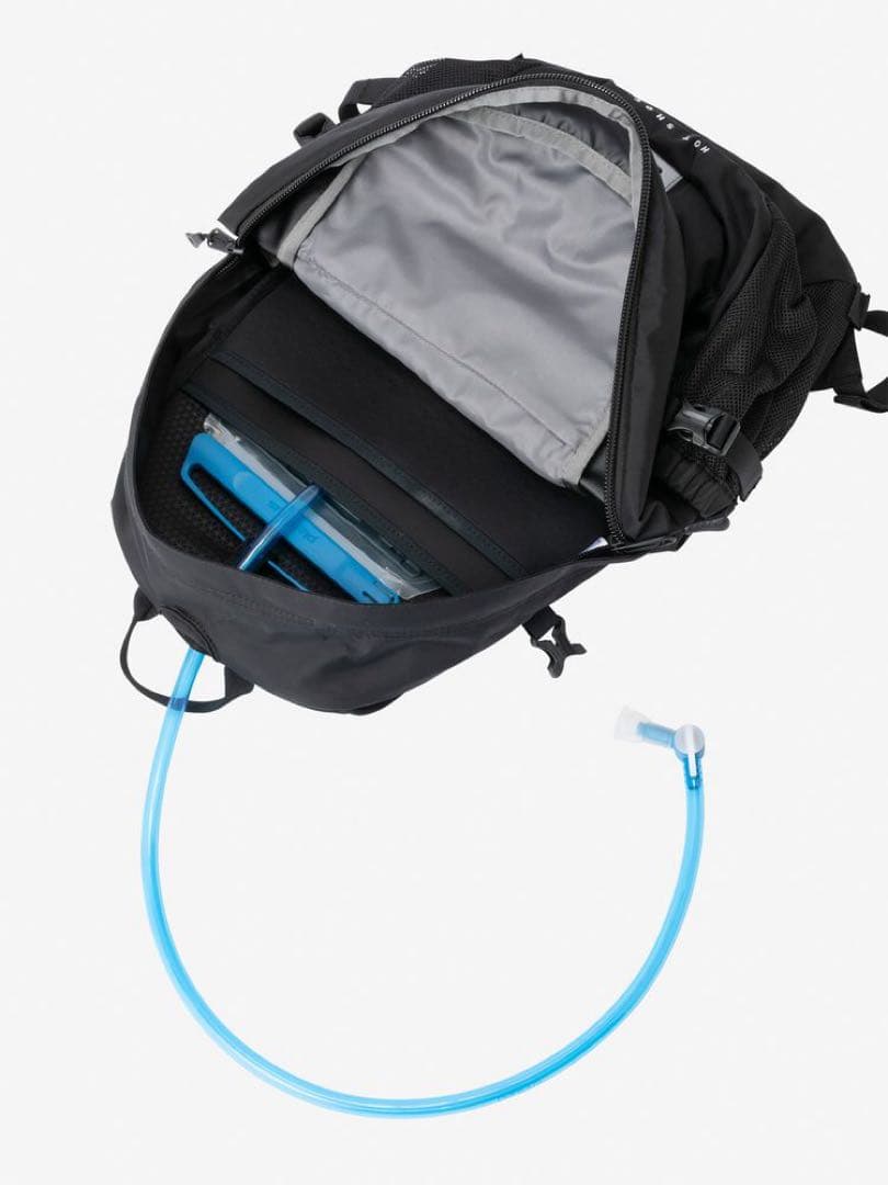 ひ*み様 27L新品ザノースフェイスホットショットリュックサックバックパック男女