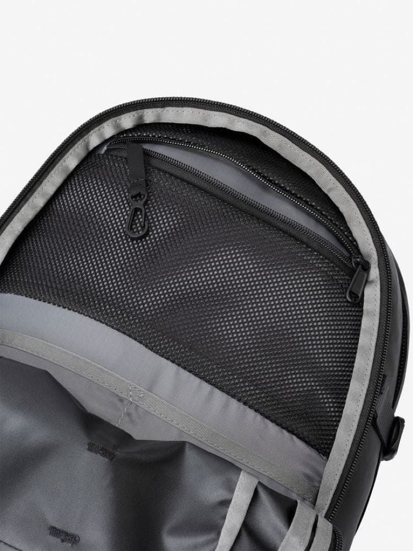 ひ*み様 27L新品ザノースフェイスホットショットリュックサックバックパック男女