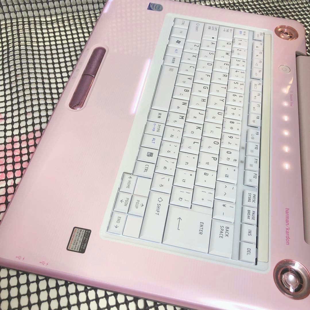 東芝、ピンク、サクサクwin10、オフィス2019、DVD、Photoshop