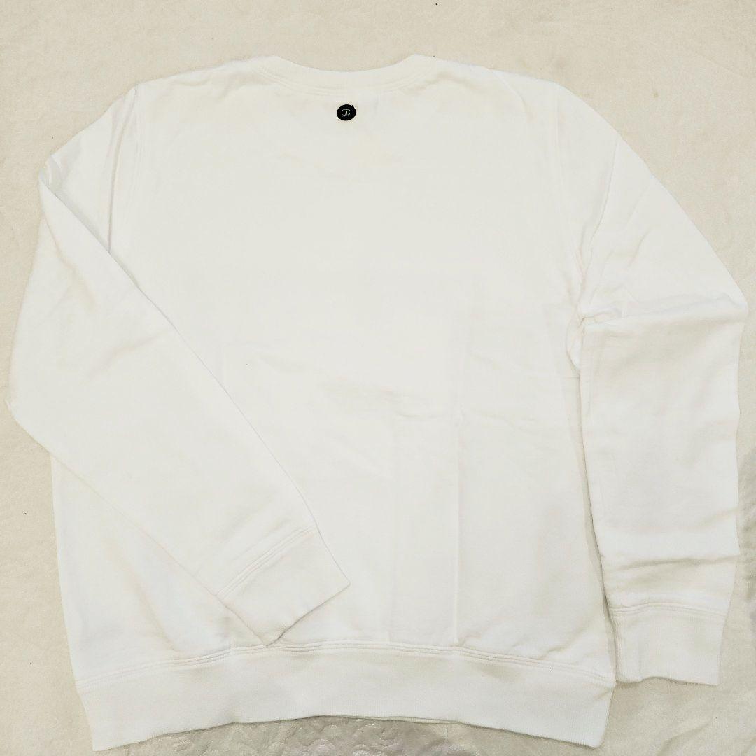 はなぷー様2品おまとめ専用ページCHANELロゴトレーナー・バスタオル