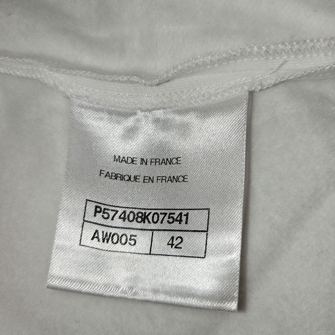 はなぷー様2品おまとめ専用ページCHANELロゴトレーナー・バスタオル