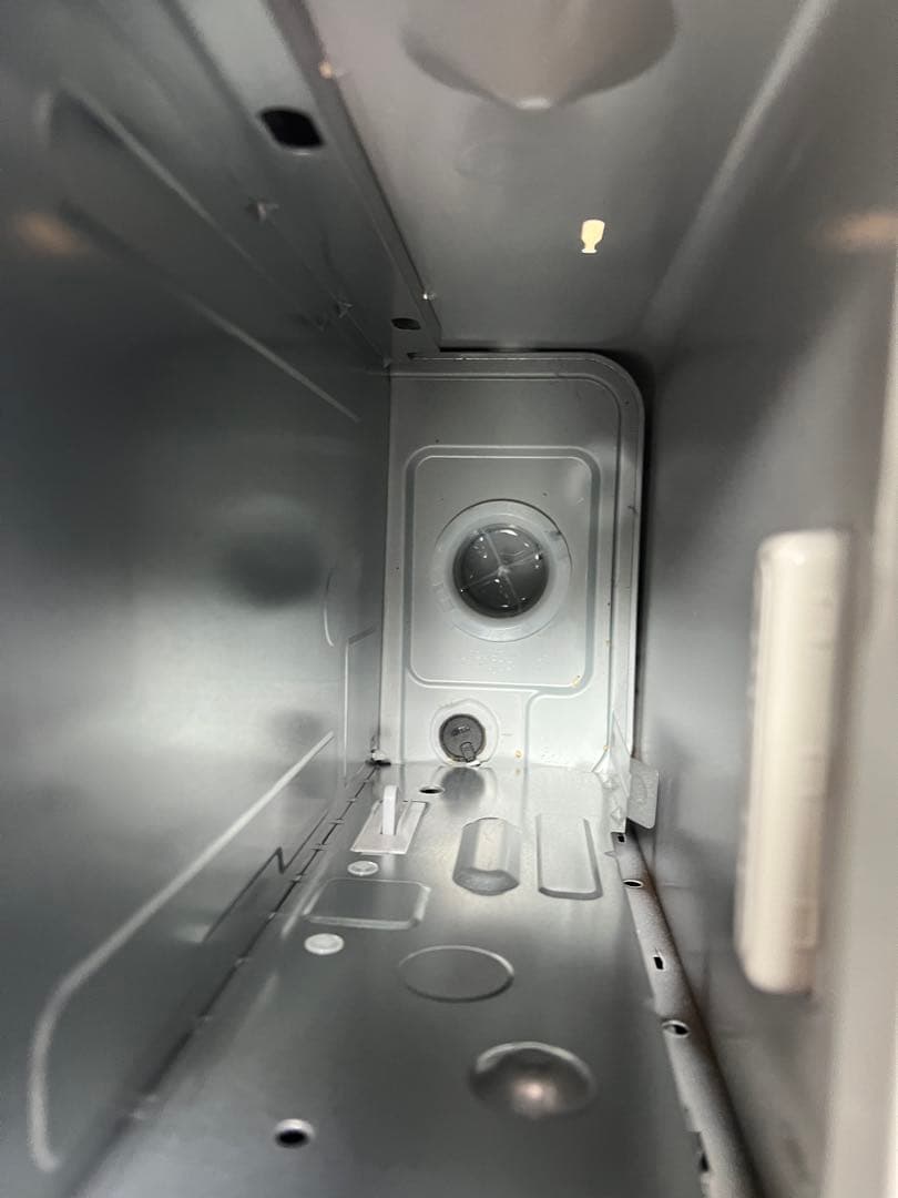 コロナ製石油ファンヒーター、FH-G3224Y-W、12畳対応、ホワイト。