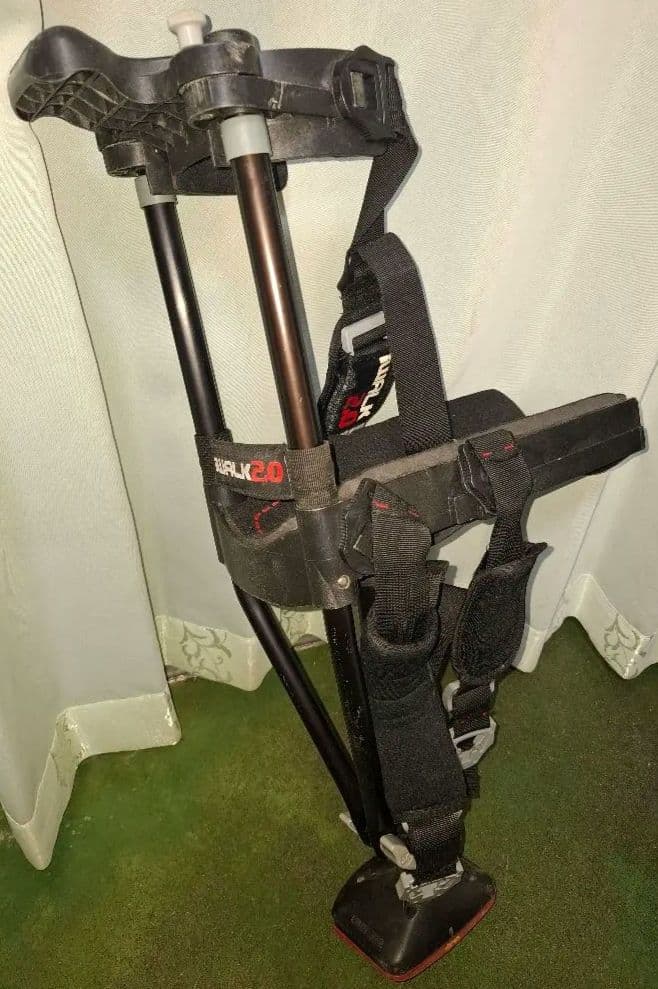 iWalk 2.0　アイウォーク2.0 松葉杖