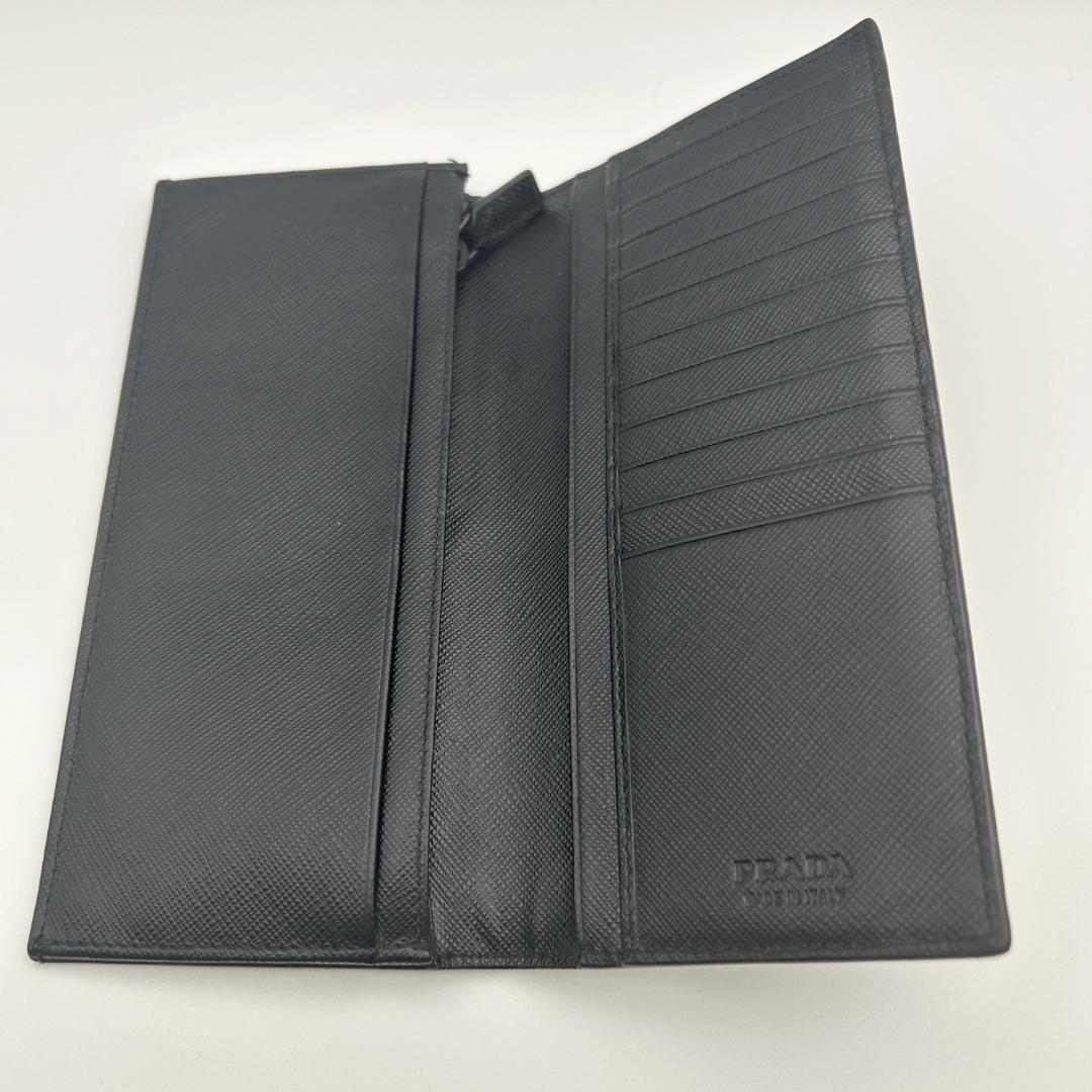 RFID搭載/極美品✨プラダ 長財布 サフィアーノレザー フラップ メタルロゴ