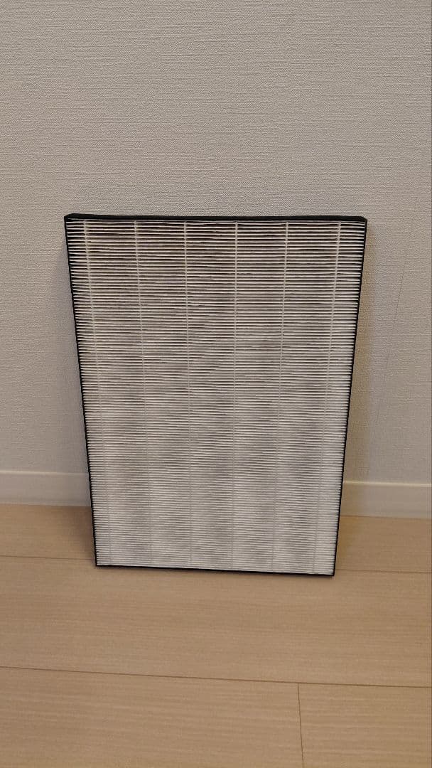 【美品】Panasonic F-VXW70 空気清浄機　加湿器付　2025年製