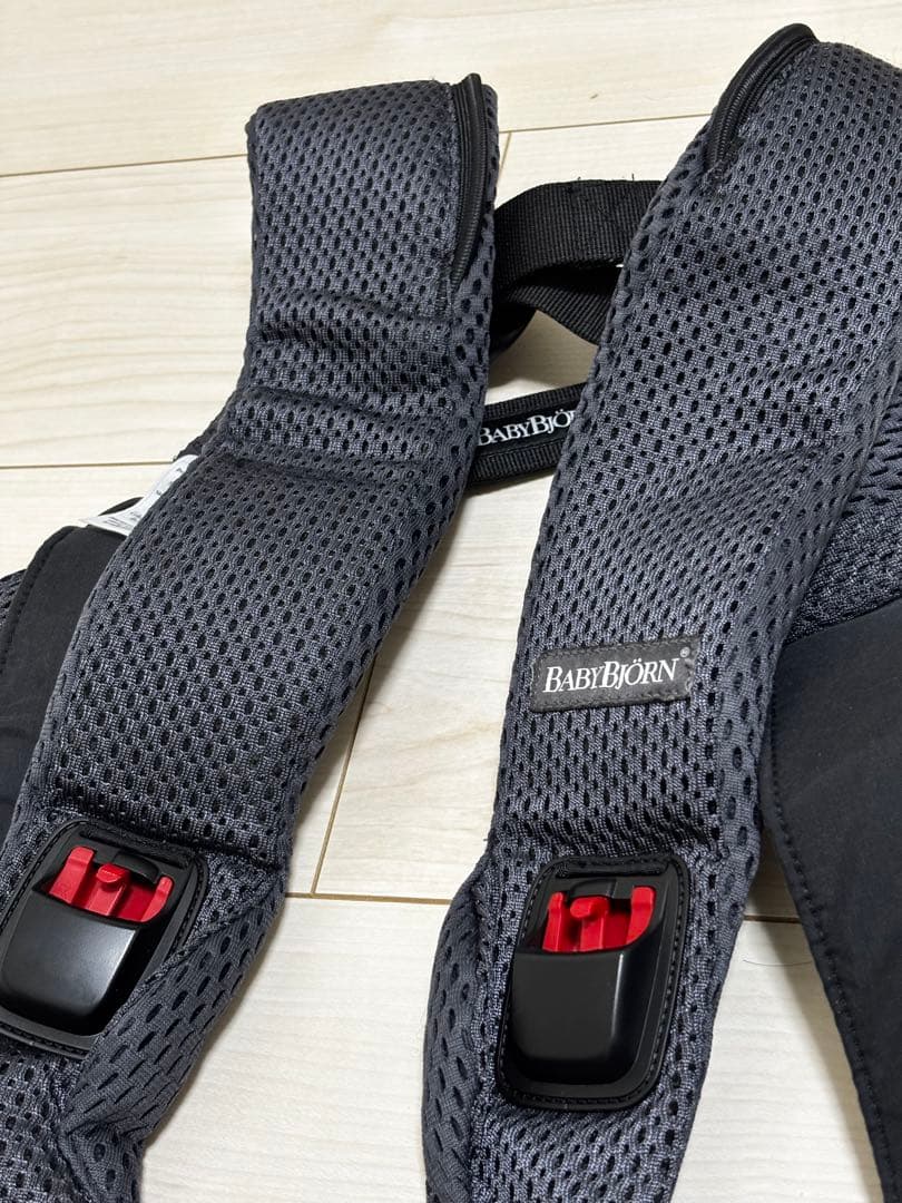 【美品】ベビービョルン ワンカイエアー ベビーキャリア アンスラサイト
