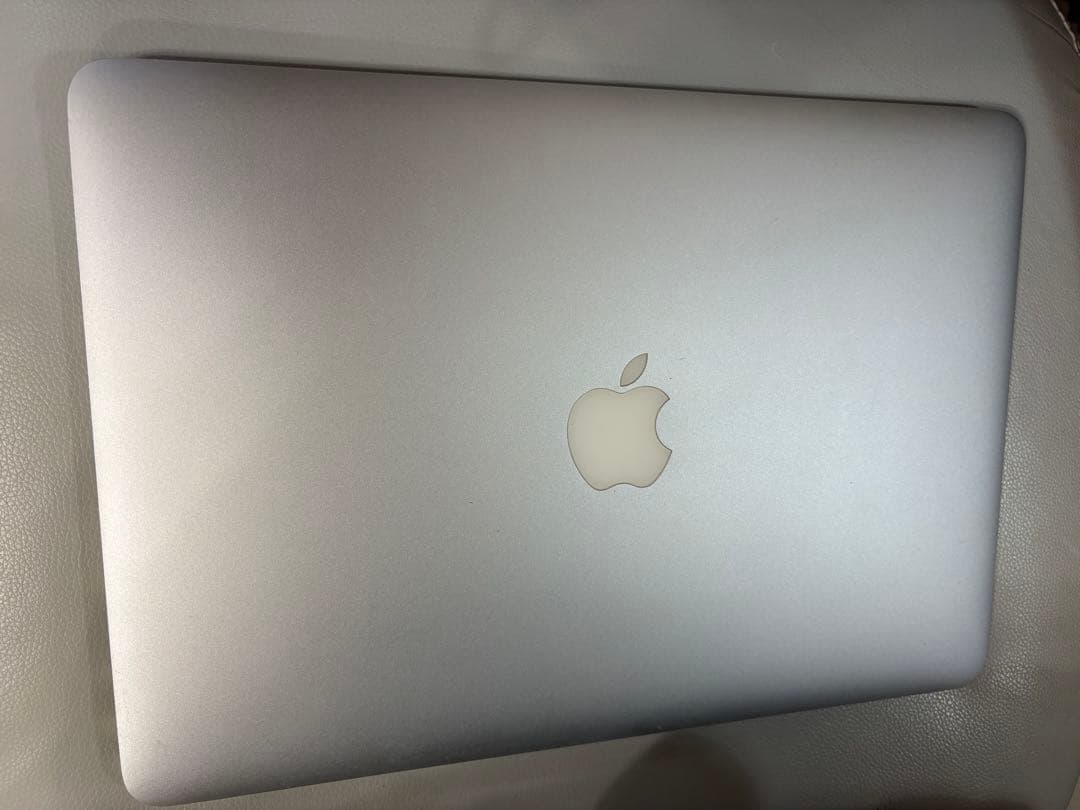 MacBook本体 MacBook Air 13.3 2013 mid i5
