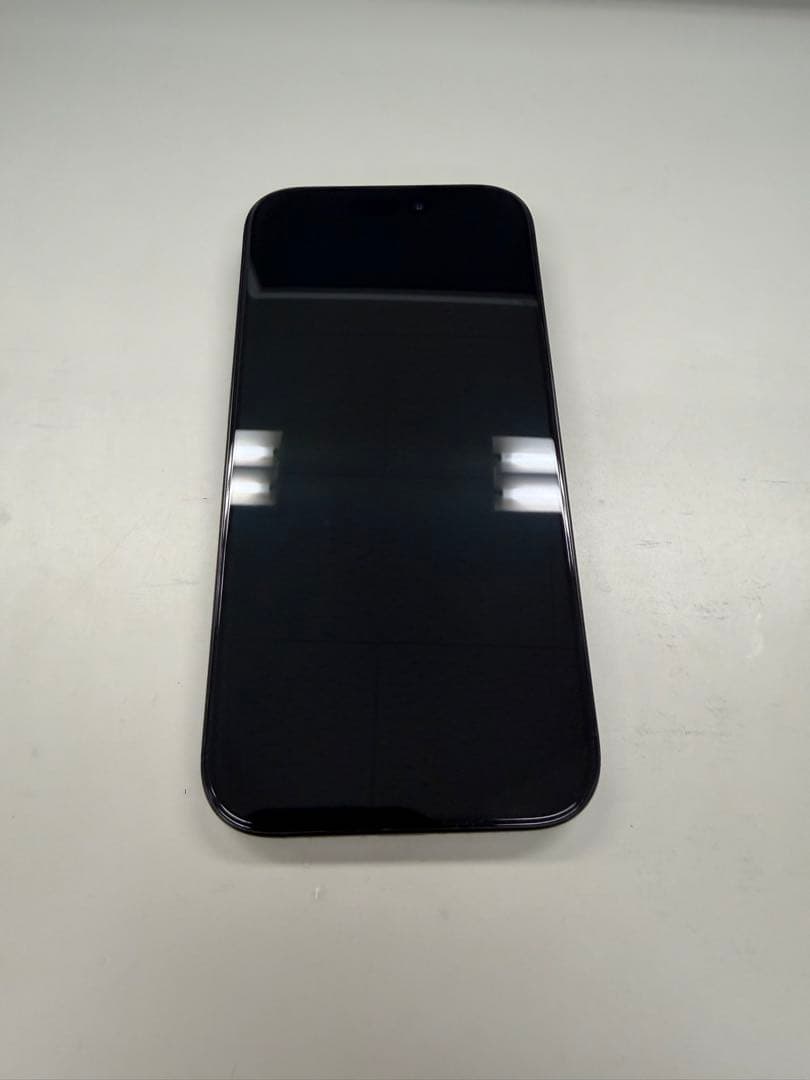 Apple iPhone 16 Pro 256GB ブラックチタニウム