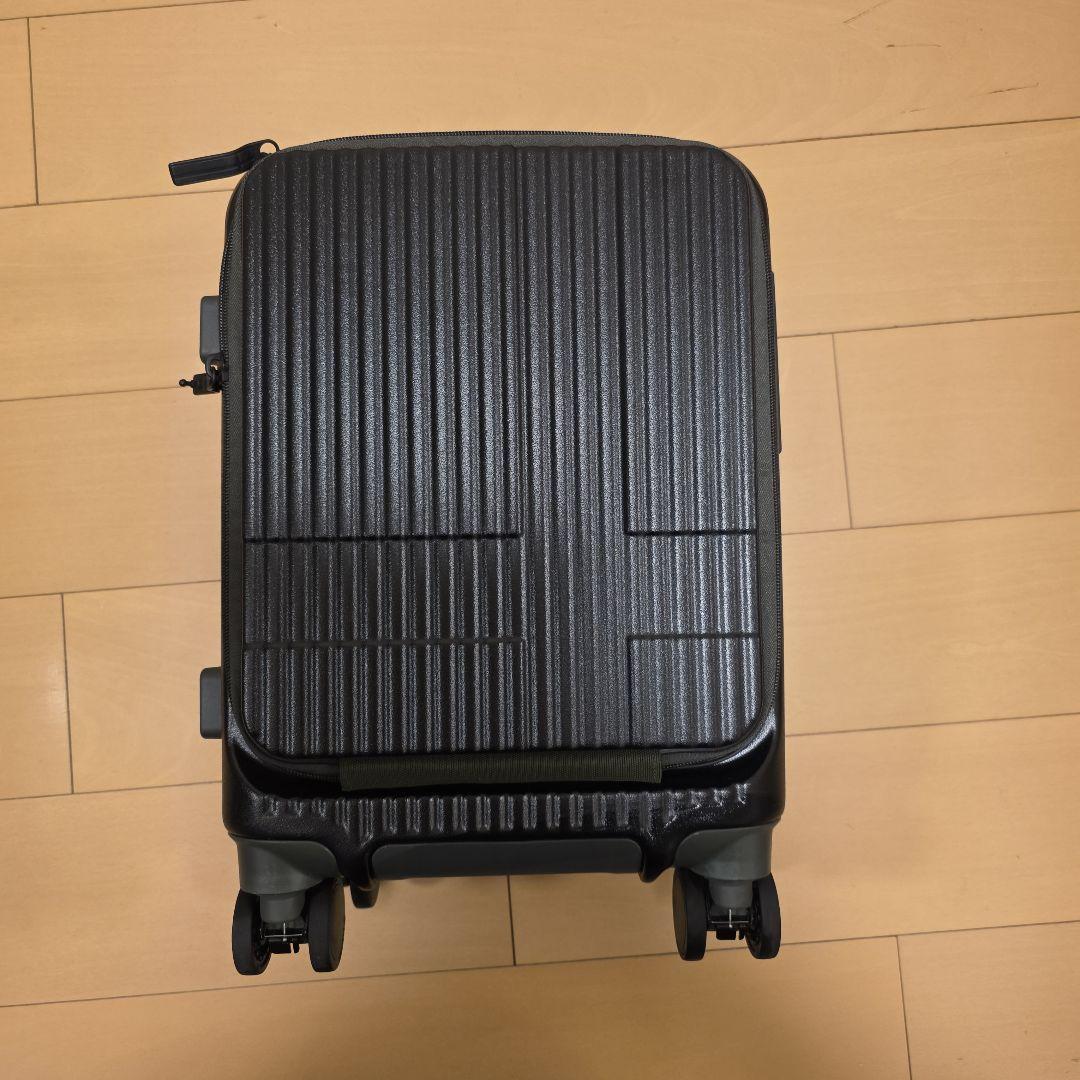 innovator TR407 ブラックキャリーケース
