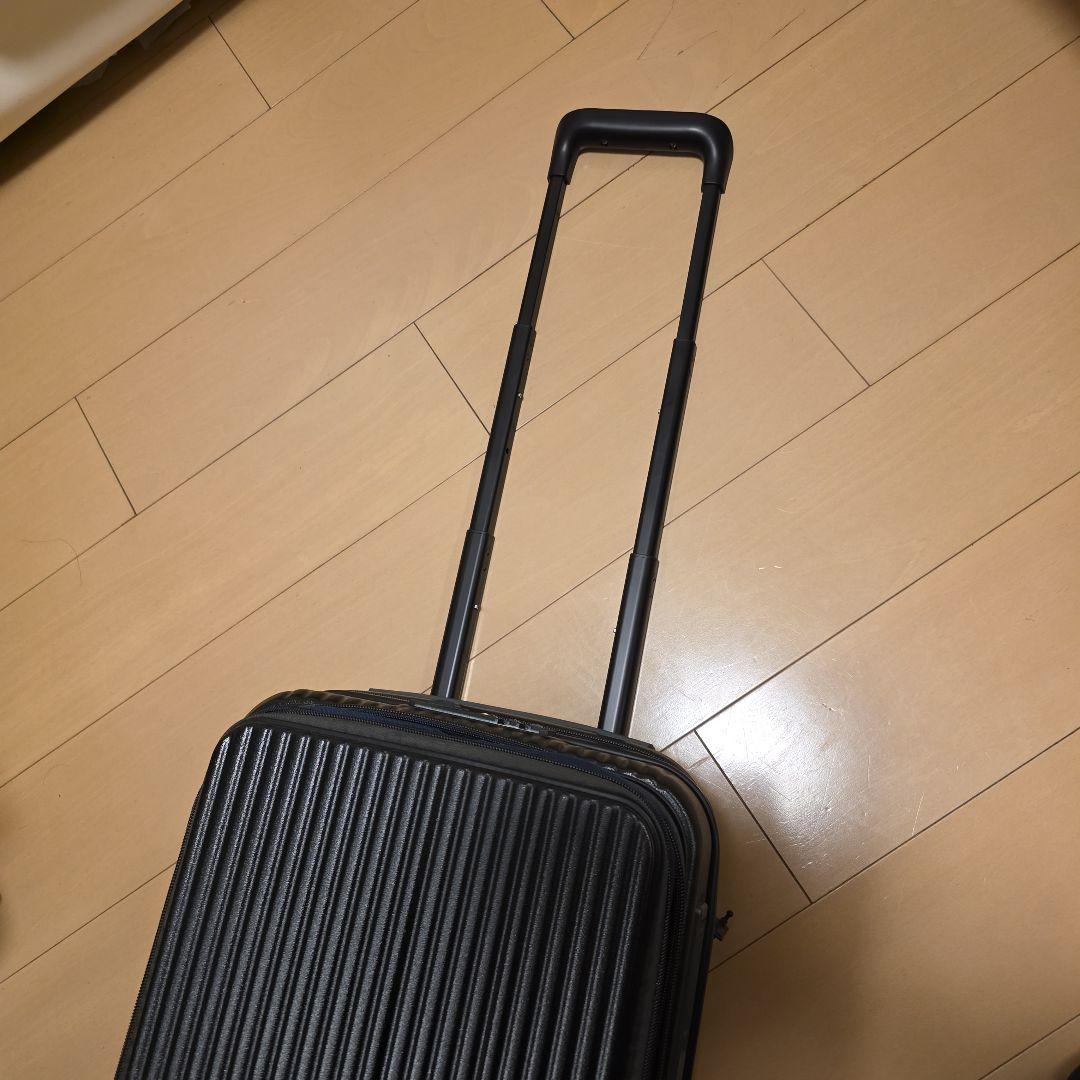 innovator TR407 ブラックキャリーケース