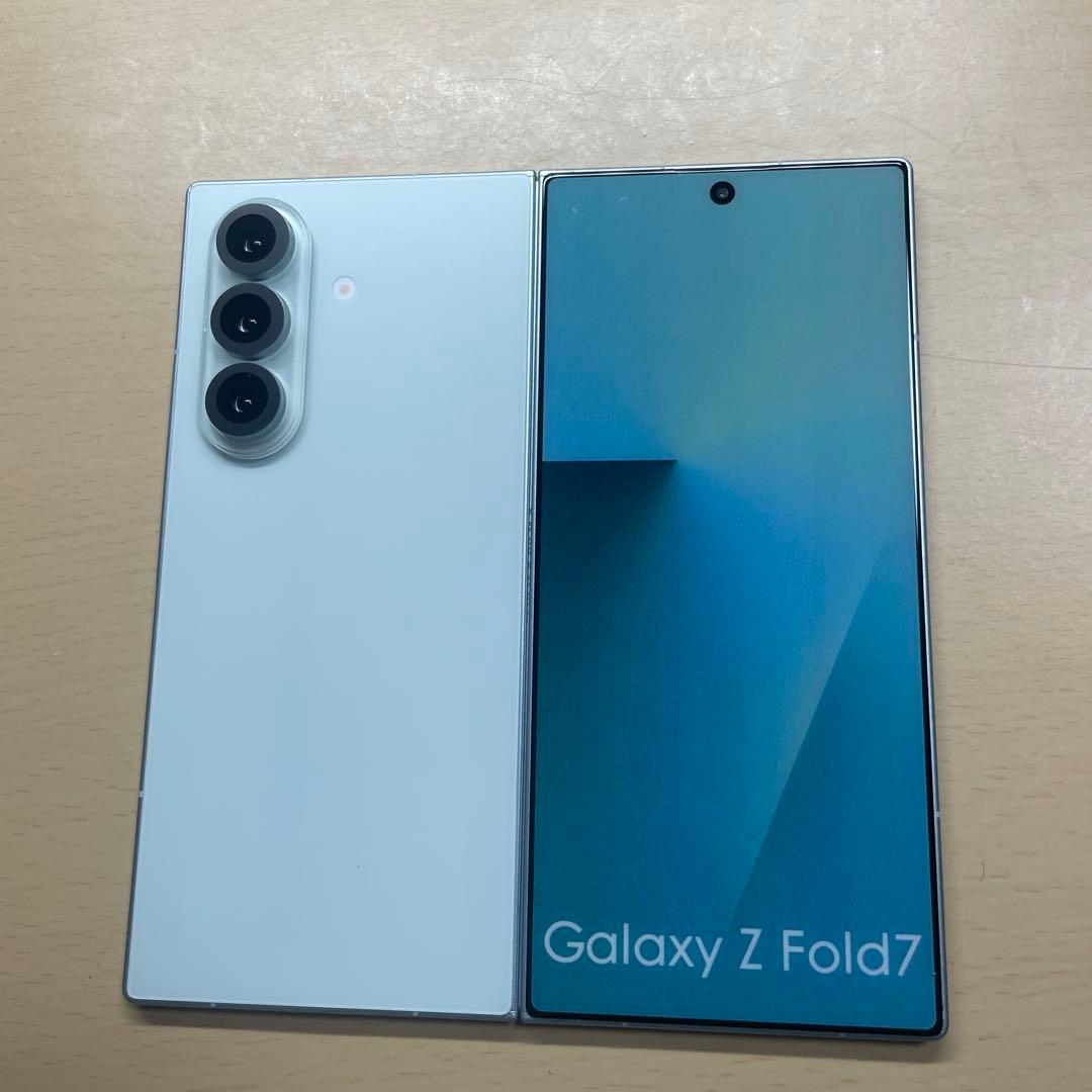 Galaxy Z Fold7 ミント　モックアップ　模型