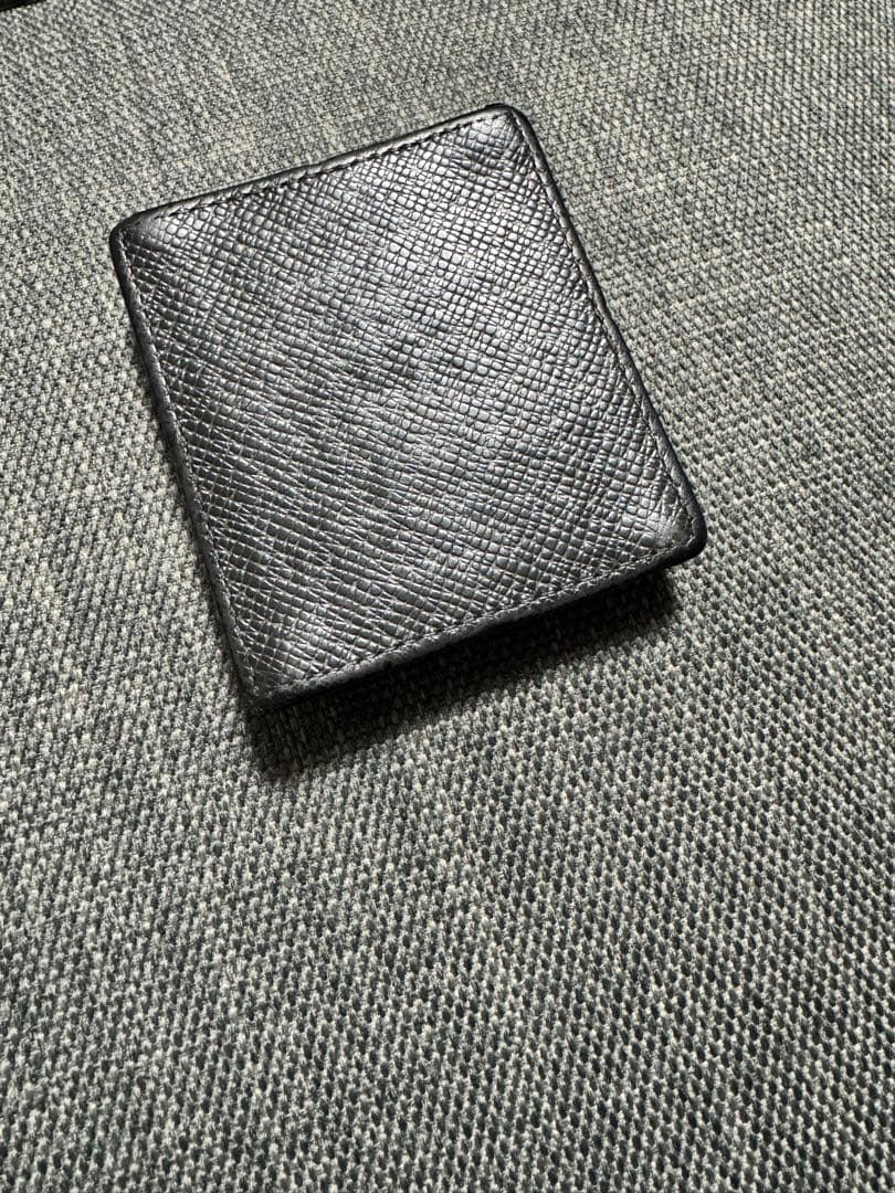 まいける　断捨離中♡ルイ・ヴィトン タイガ　ポルトモネ・ボワット