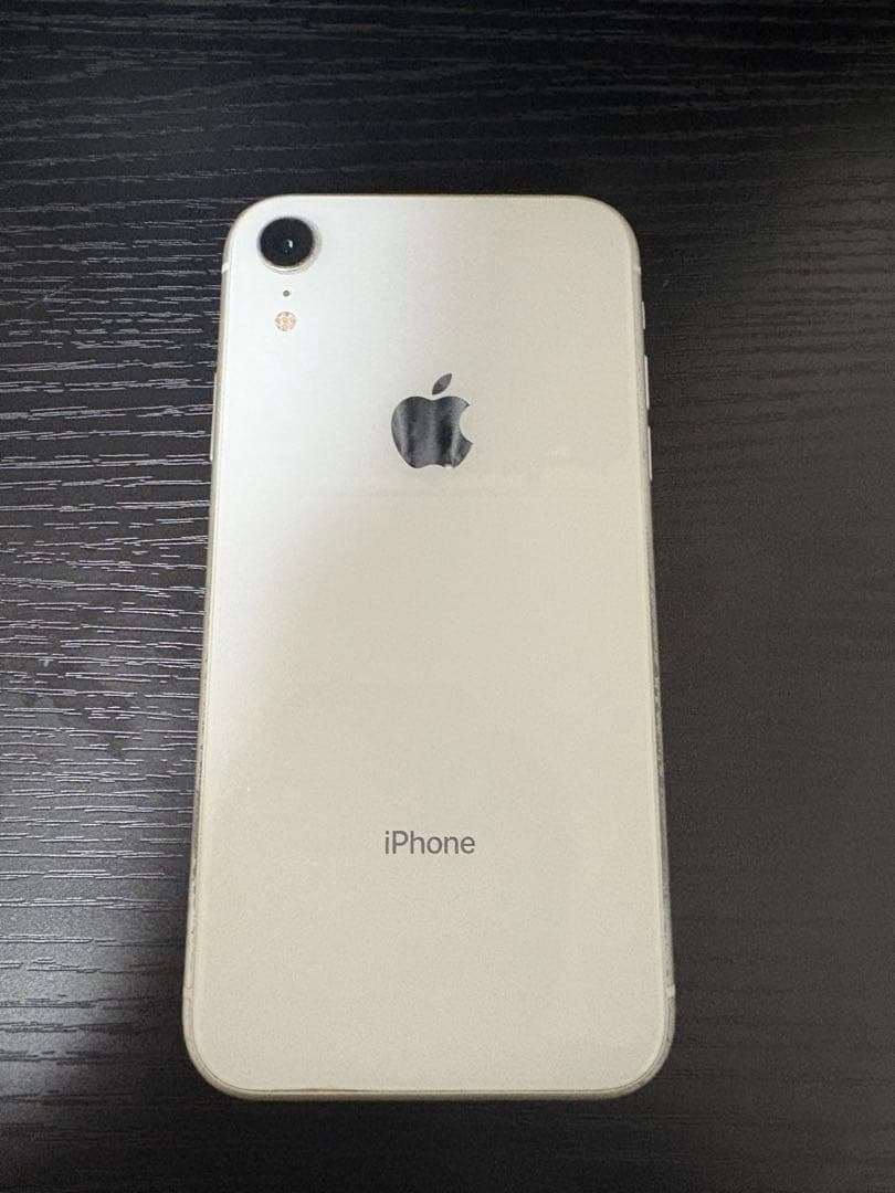 iPhone XR 本体のみ 動作確認済み 傷多数