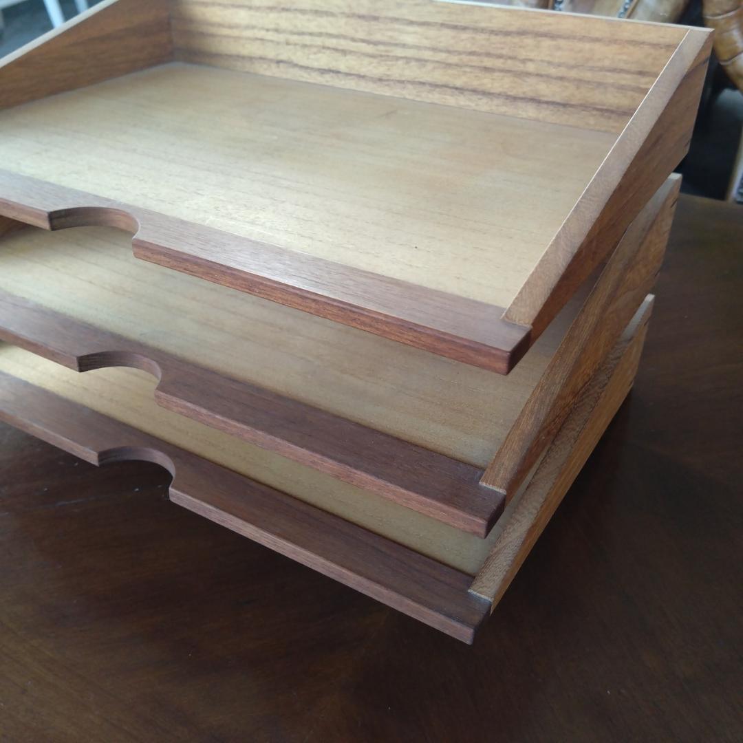 木製　小物入れ　刻印　組み木