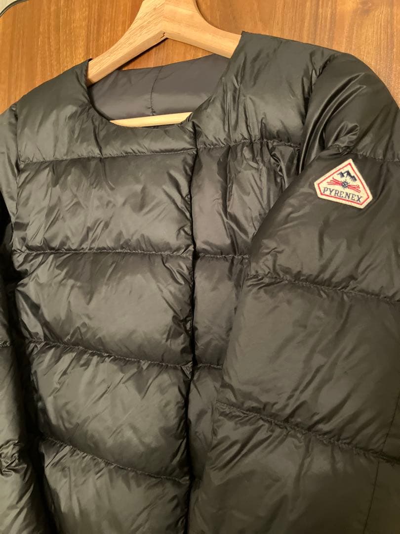 【美品】PYRENEX ブラック ダウンジャケット　カンヌ　JP38 ノーカラー