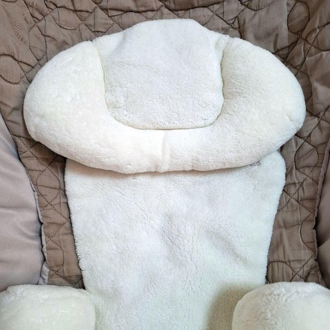 【美品】コンビ ネムリラ 電動ハイローチェア 抱っこプラス エッグショック