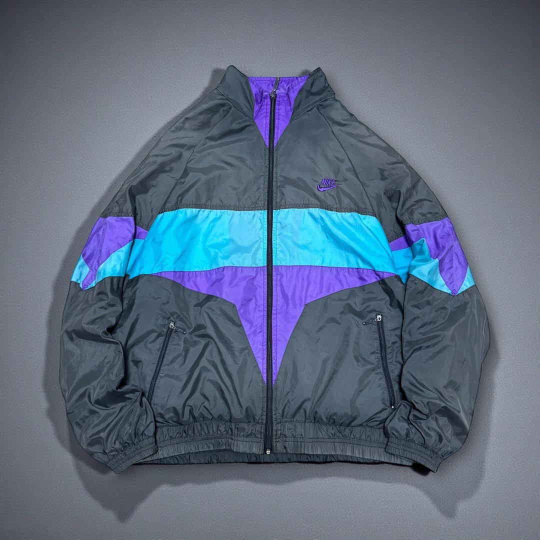 90s old Nike ナイロントラックジャケット ビンテージ古着L短丈ナイキ
