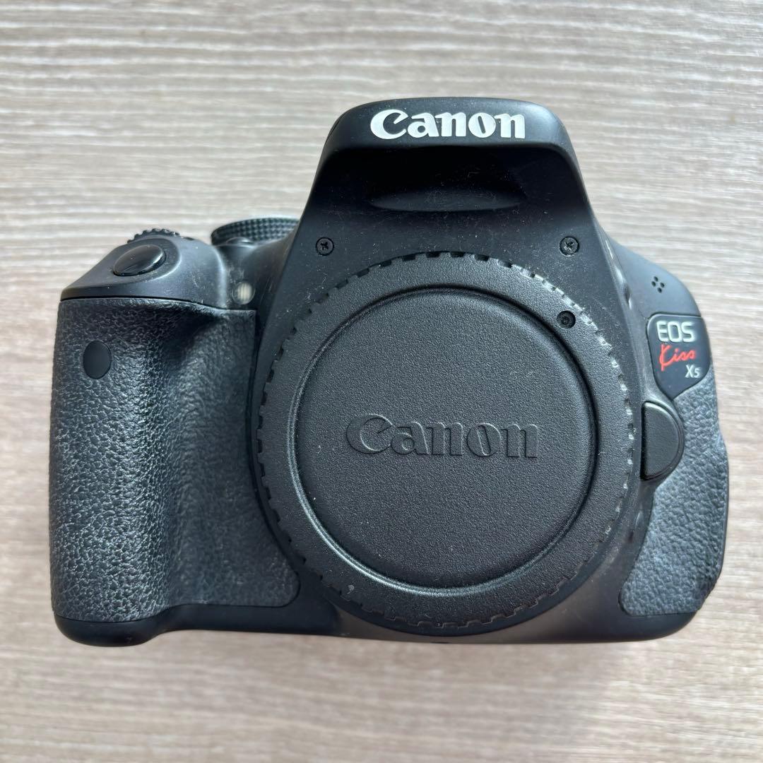 Canon キャノンEOS Kiss X5 ボディ ※充電器紛失