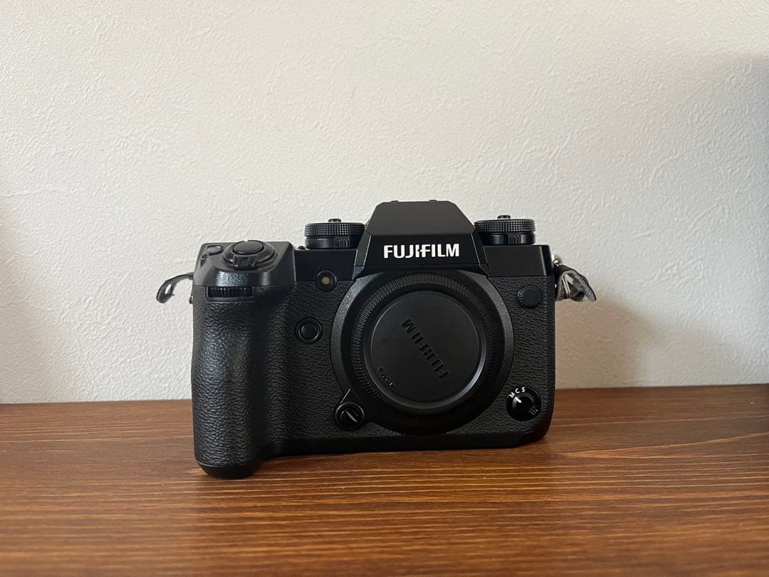 FUJIFILM X-H1 ボディのみ（箱他付属品あり）