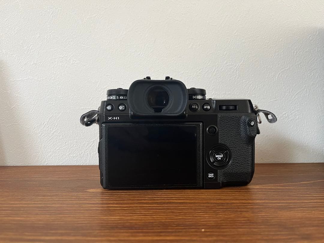 FUJIFILM X-H1 ボディのみ（箱他付属品あり）