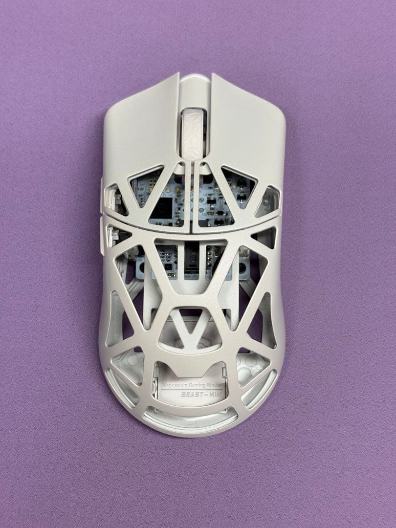 【美品】WLmouse Beast X Mini Pro 穴無し
