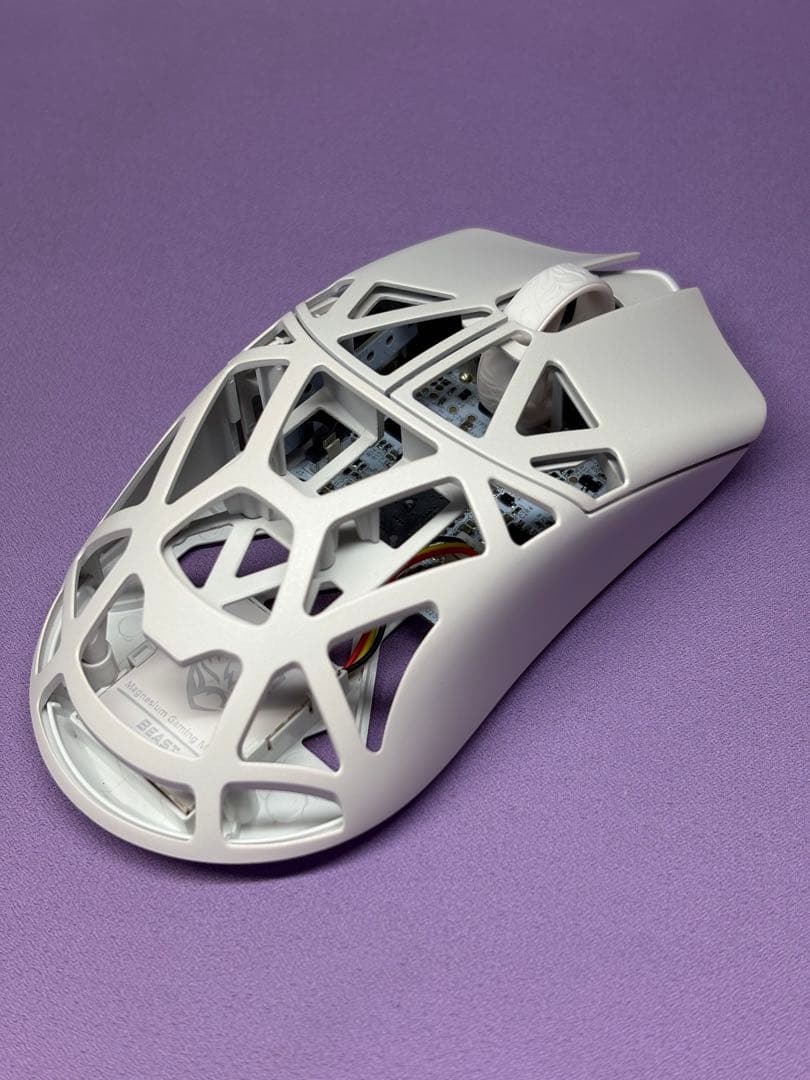 【美品】WLmouse Beast X Mini Pro 穴無し