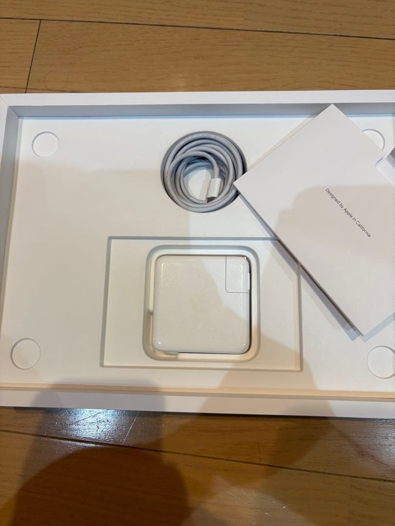 Apple MacBookPro 13インチ 2020年 本体