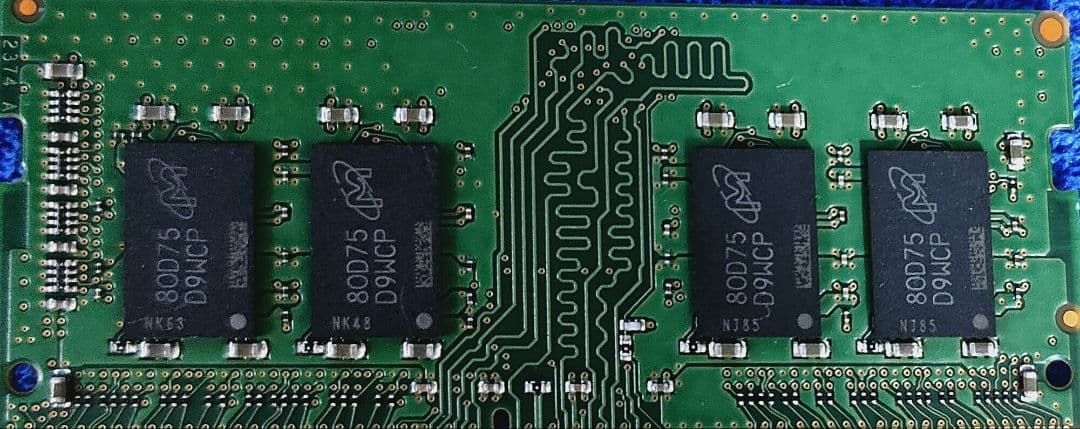 PC用メモリ PC4-2666V 8GB × 44枚セット