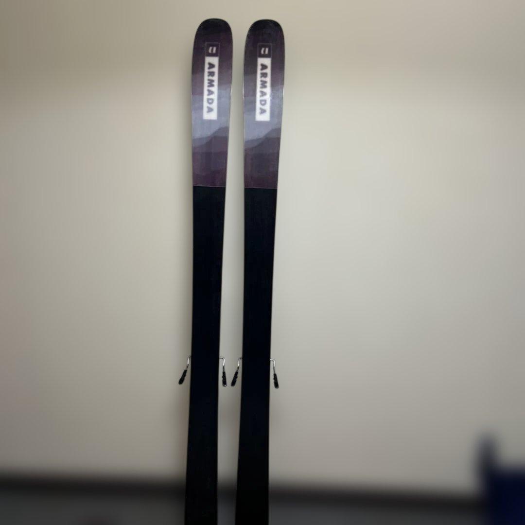 アルマダ深雪スキー板