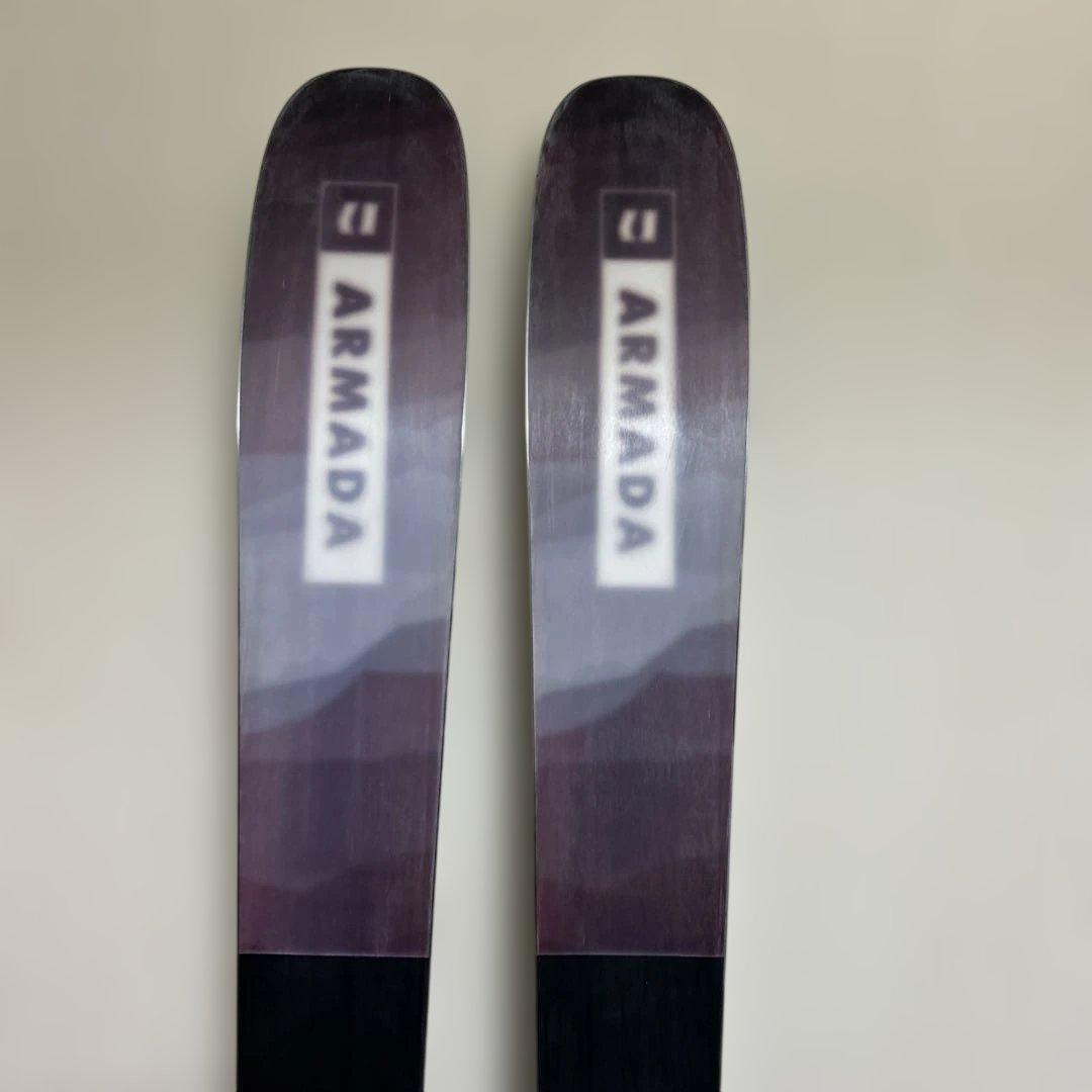 アルマダ深雪スキー板