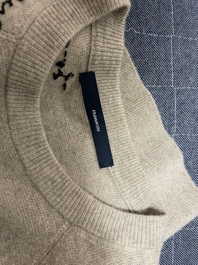 フレームワーク HAND刺繍KNITプルオーバー